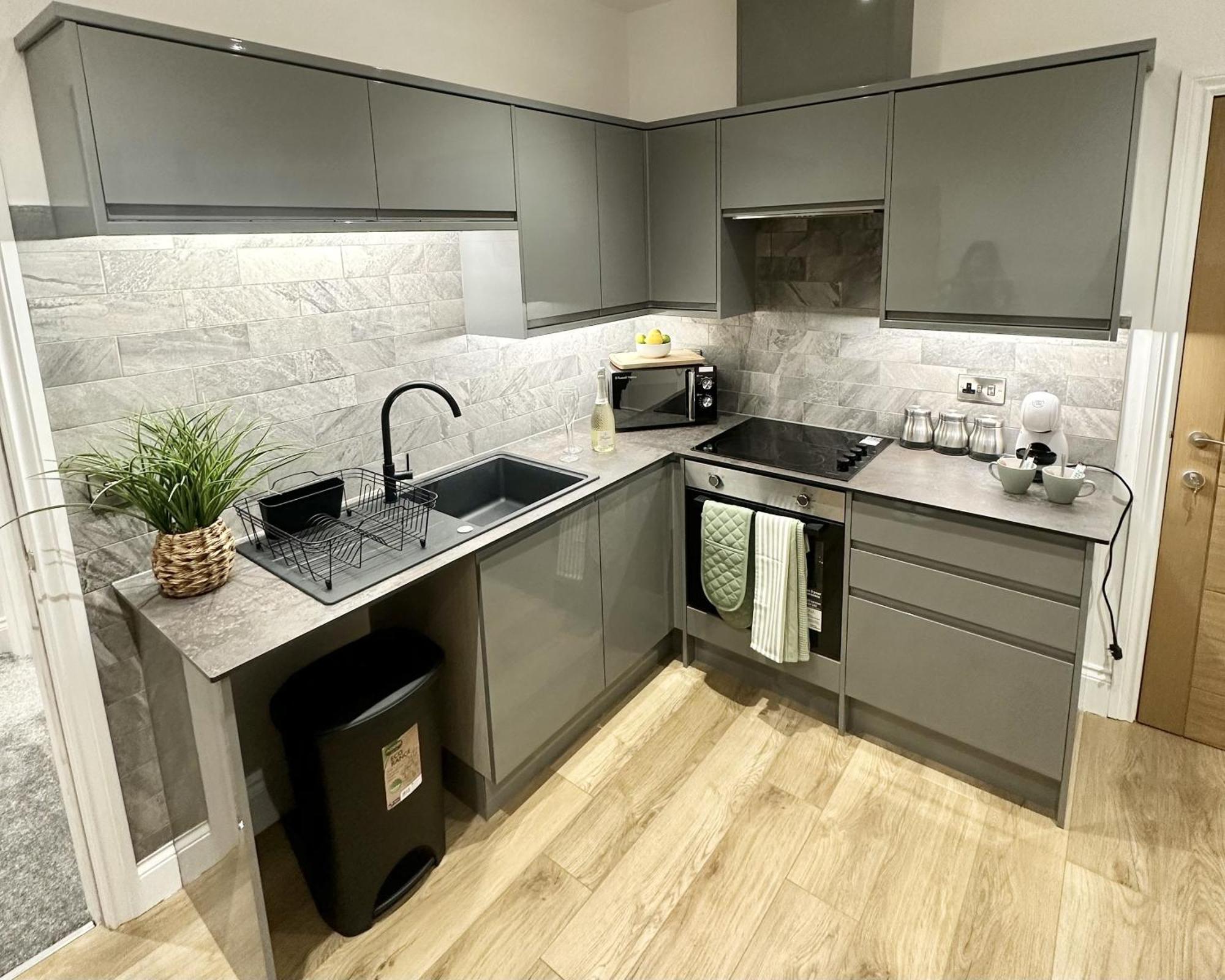 The Yorkshire Crown - Luxury Apartment - Free Parking Nearby Harrogate Exteriör bild